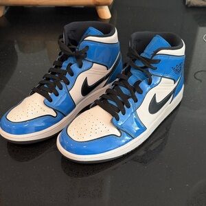 Blue Air Jordan Mid